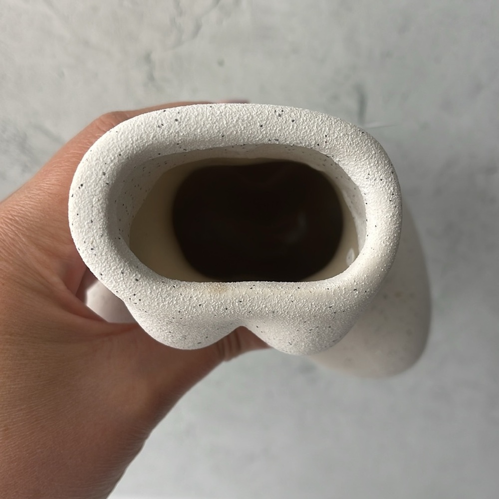 Ceramic Vase - Picture 7 of 8